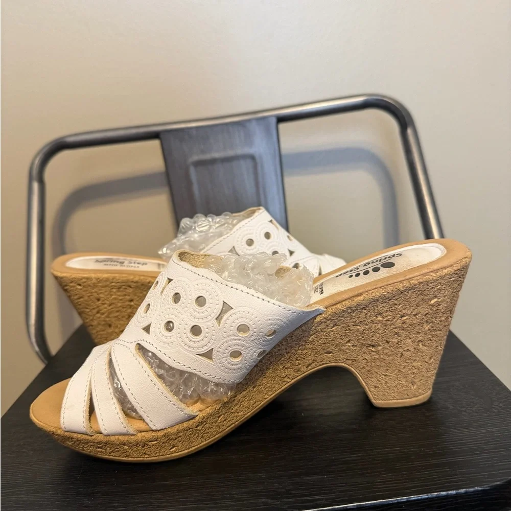 Spring Step White Leather Cutout Slide Sandals EU 38 Made in Italy Comfort Heels